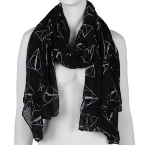 NWT Harry Potter Deathly Hallows Scarf